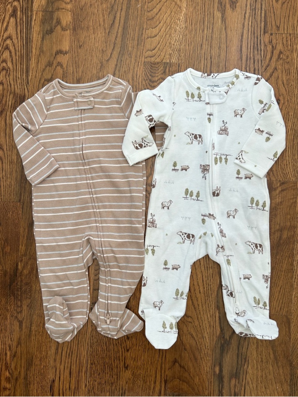NWOT Carter’s Sleepers (3-6)
